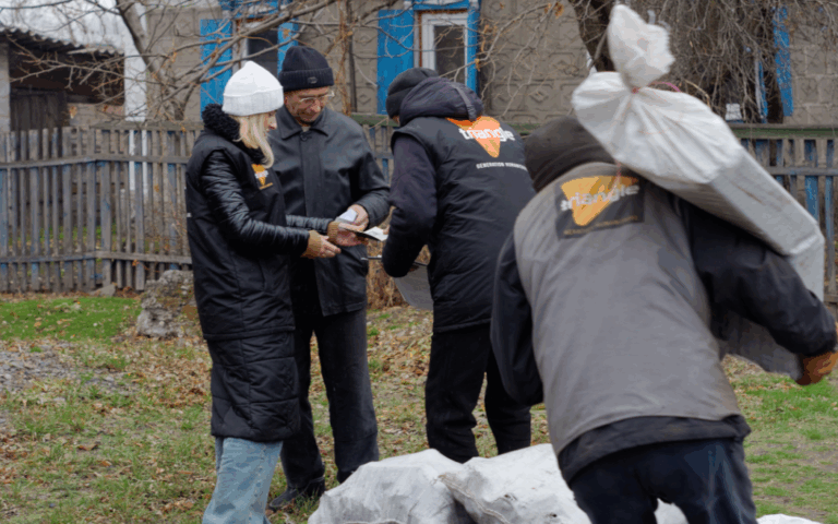 Distribution_de_combustible_pour_le_chauffage_ukraine