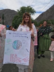 Caption 3 Woman Farmer with an awareness chart (1)